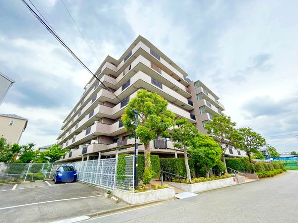 多摩川久地パーク・ホームズ 外観