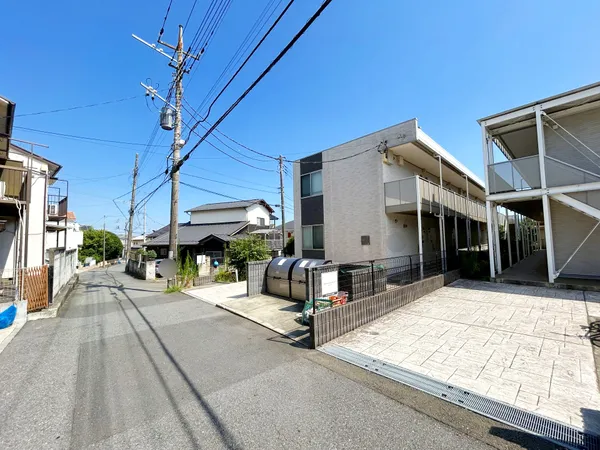 北側前面道路