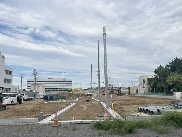西側開発道路