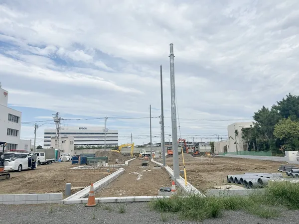 西側開発道路