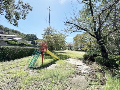 みどり公園（約520ｍ）
