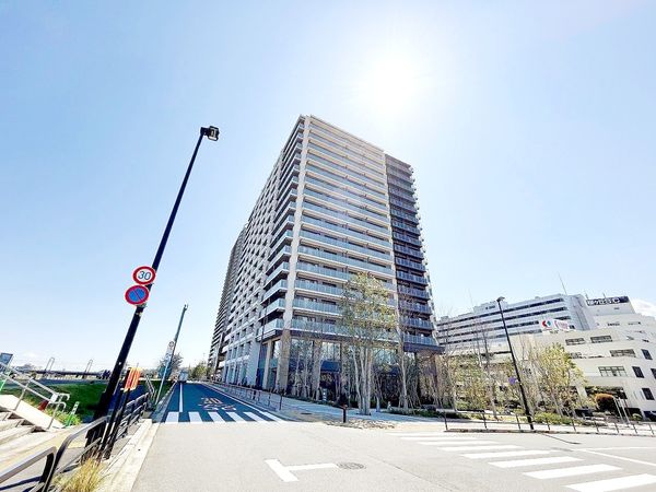 Brillia聖蹟桜ヶ丘BLOOMINGTERRACE 外観