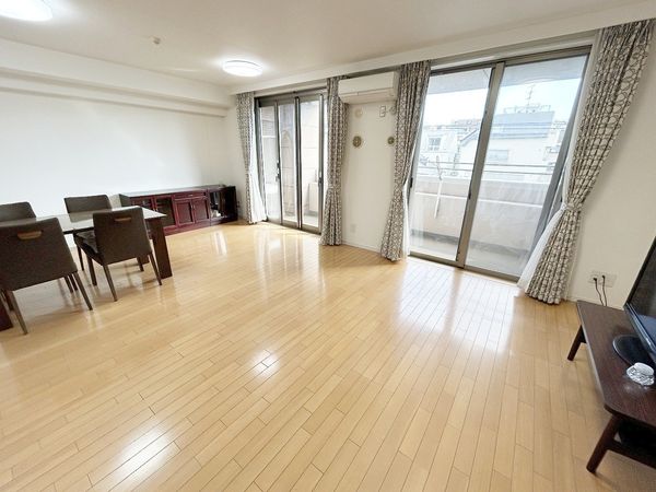 シーズガーデン永山 リビング