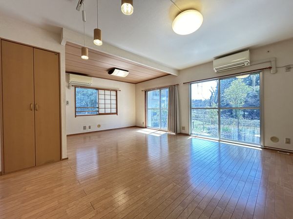メゾン豊ヶ丘 8号棟 リビング メゾン豊ヶ丘 8号棟 リビング