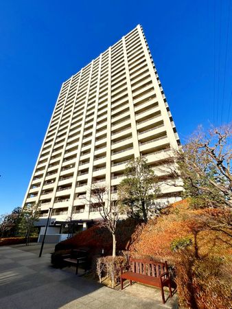 ローレルスクエア南大沢 6番館 外観