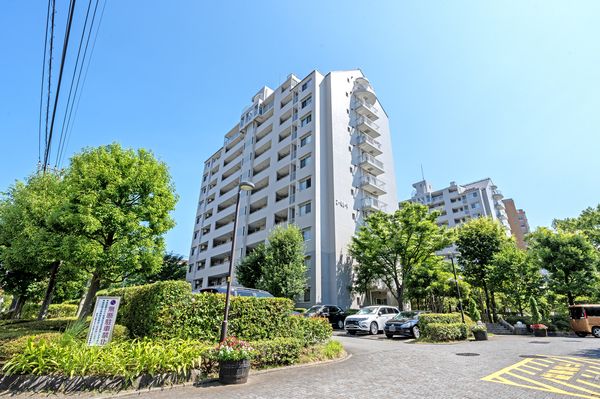 長池公園せせらぎ通り北 1号棟 外観 長池公園せせらぎ通り北 1号棟 外観