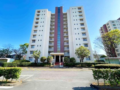 多摩ニュータウン貝取団地 4-1-3号棟 外観