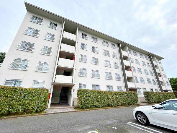 西武百草園団地 2号棟 外観