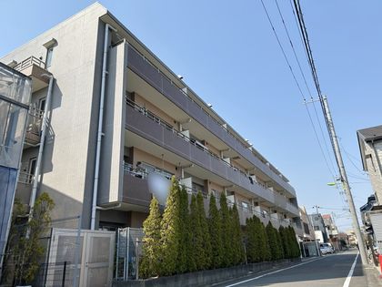 コンフィール千歳烏山 外観