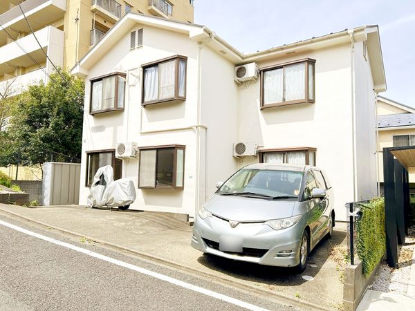 エーリフローレンス 外観