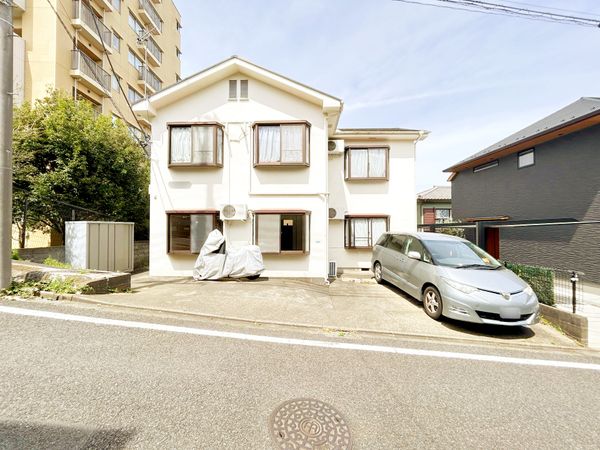 エーリフローレンス 外観