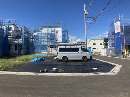 三鷹市牟礼1丁目 土地 6区画 前面道路含む外観