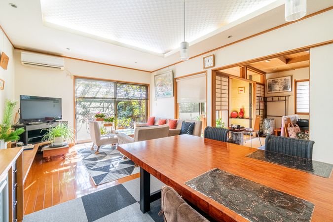 杉並区西荻北4丁目 戸建 リビング