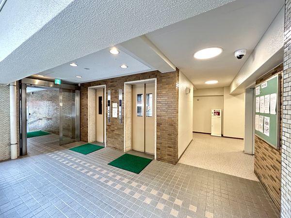 井の頭第2パークサイドマンション エントランス