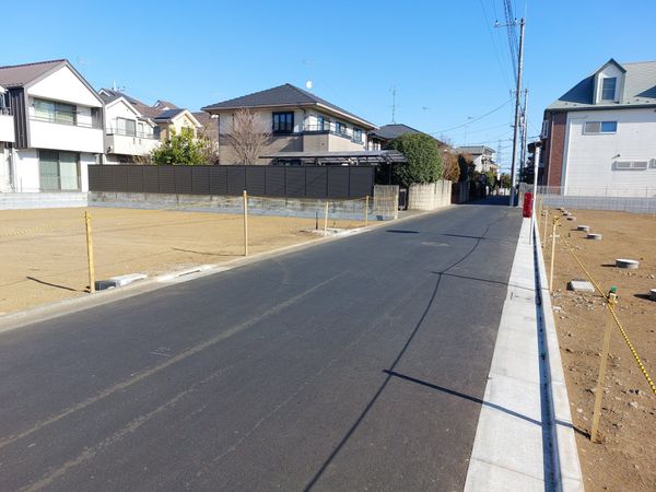 国分寺市富士本1丁目 A区画 前面道路含む外観
