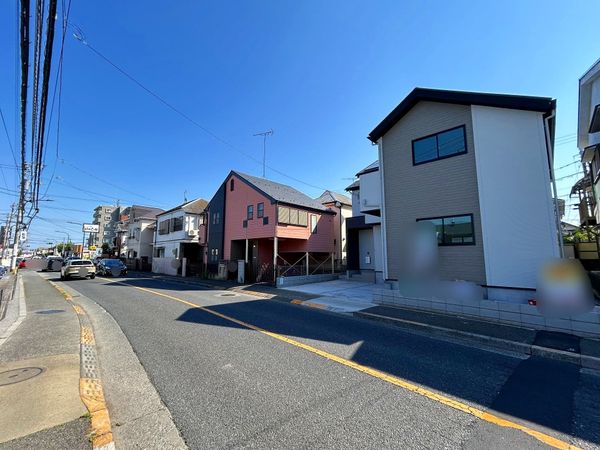 国分寺市富士本1丁目 前面道路含む外観