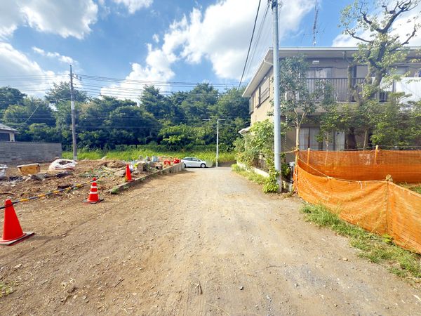 国立市中二丁目 土地 前面道路含む外観 国立市中二丁目 土地 前面道路含む外観