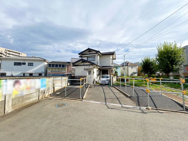 国立市北3丁目 前面道路含む外観