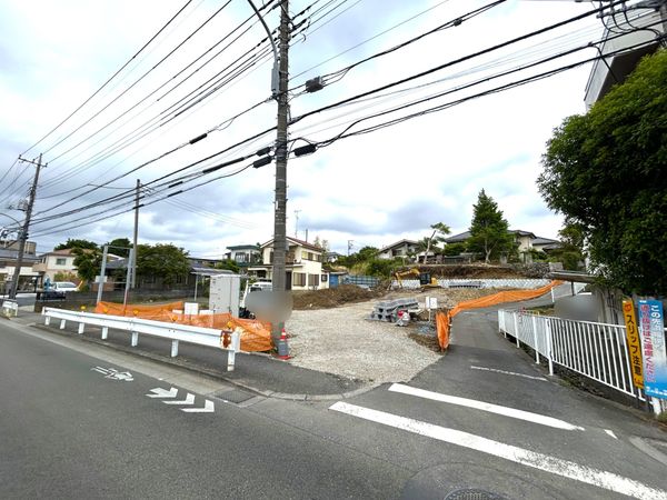 国立市谷保 土地 5号地 前面道路含む外観 国立市谷保 土地 5号地 前面道路含む外観