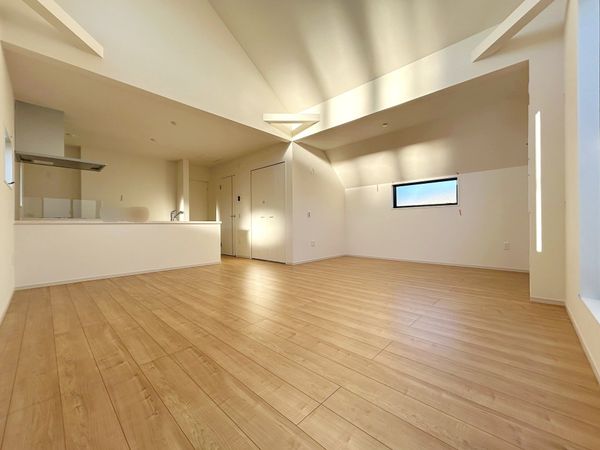 国分寺市高木町3丁目 2号棟 リビング