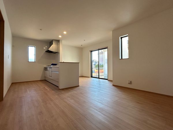 立川市若葉町2丁目 D号棟 リビング