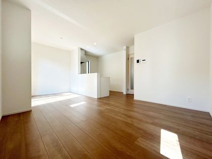 国分寺市内藤1丁目 B号棟 リビング