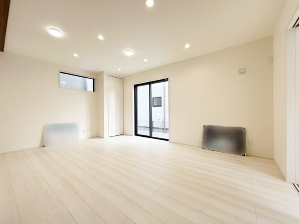 府中市北山町2丁目 3号棟 リビング 府中市北山町2丁目 3号棟 リビング