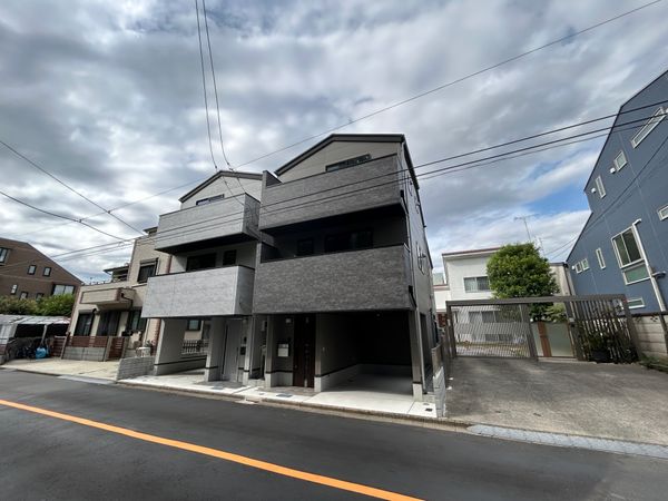 国立市西2丁目 新築戸建 B棟 駐車場 国立市西2丁目 新築戸建 B棟 駐車場