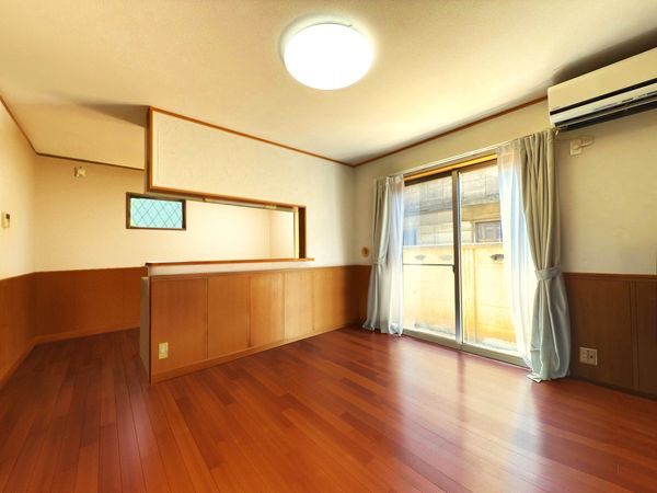 国立市富士見台三丁目 戸建 リビング 国立市富士見台三丁目 戸建 リビング