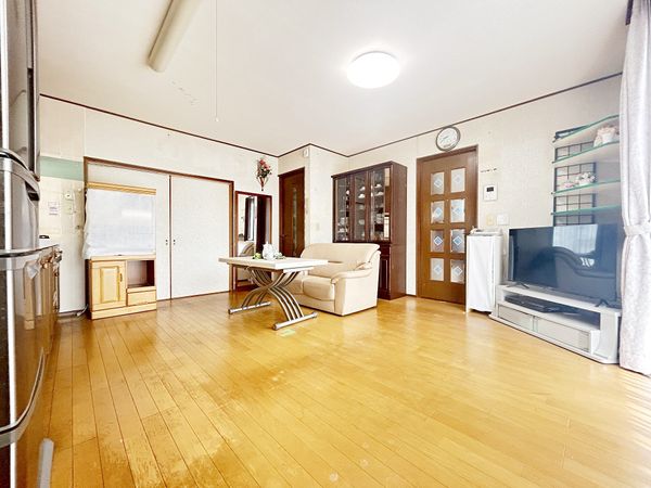 府中市北山町2丁目 戸建 リビング