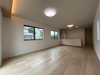 国立市谷保 新築戸建 リビング