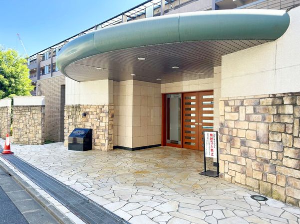 レクセルプラッツァ国立 外観