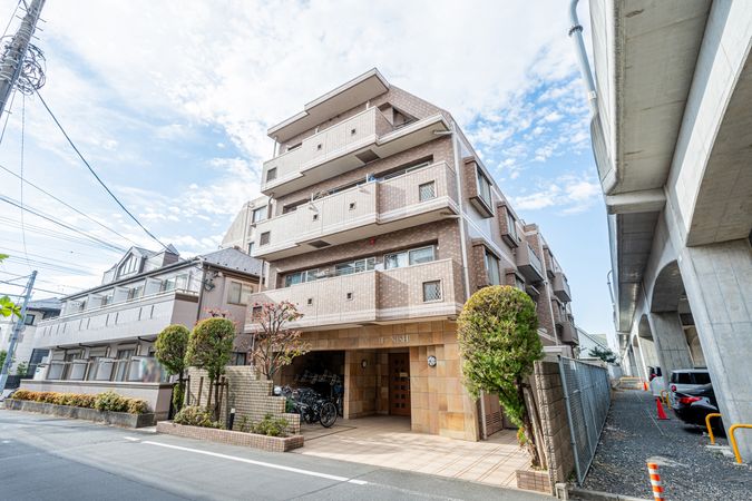 ベルジュール国立西 外観 ベルジュール国立西 外観