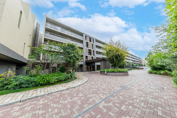 デュオセーヌ国立 外観