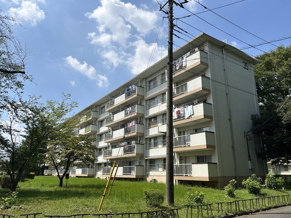 けやき台分譲団地 第35号棟 外観 けやき台分譲団地 第35号棟 外観