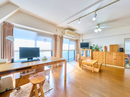 ライオンズマンション国立第五 リビング