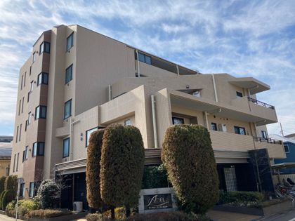 アーデル・フェリエ国立東 外観