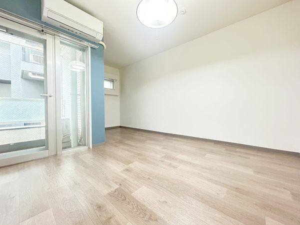 セントヒルズ国立 室内