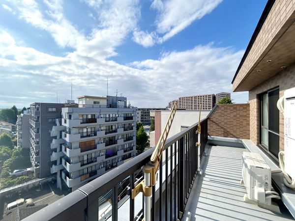 ネクステージ国立Ⅲ バルコニー ネクステージ国立Ⅲ バルコニー