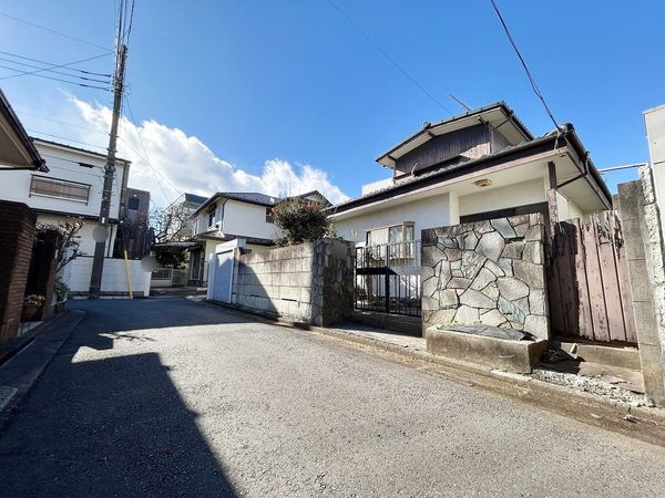 小金井市貫井南町1丁目 土地 前面道路含む外観