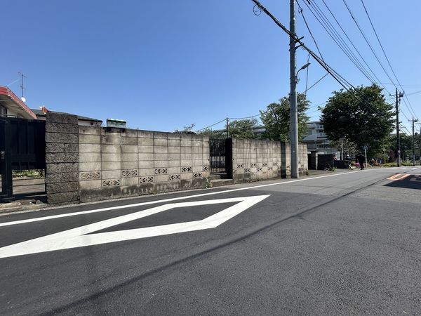 小金井市緑町3丁目 土地 前面道路含む外観 小金井市緑町3丁目 土地 前面道路含む外観