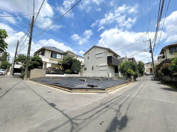 小金井市本町4丁目 土地 前面道路含む外観