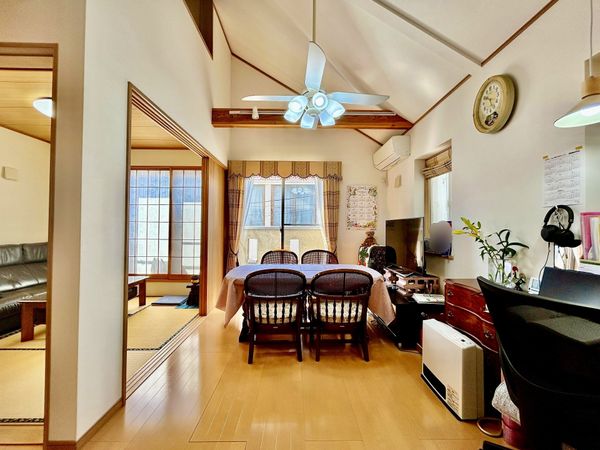 小金井市本町5丁目 戸建 リビング 小金井市本町5丁目 戸建 リビング