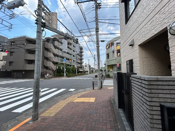 東側道路の様子