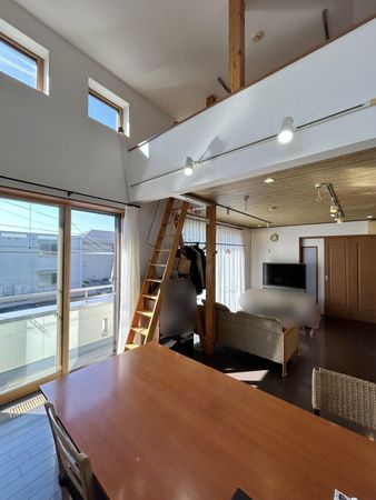 武蔵野市吉祥寺北町5丁目 戸建 リビング