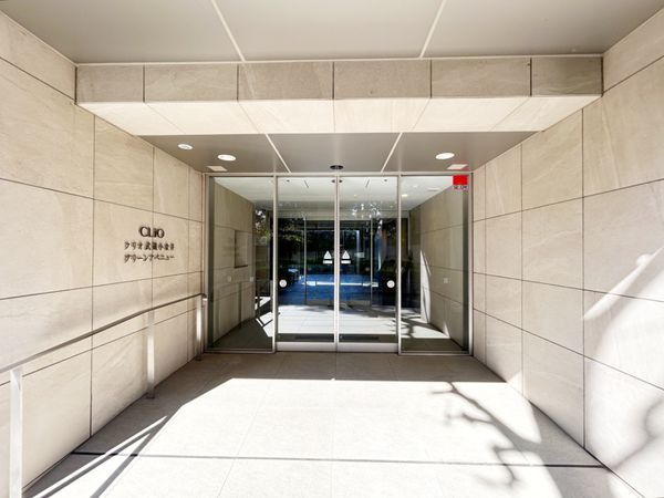 クリオ武蔵小金井グリーンアベニュー エントランス