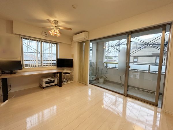 プレシス小金井緑町 リビング