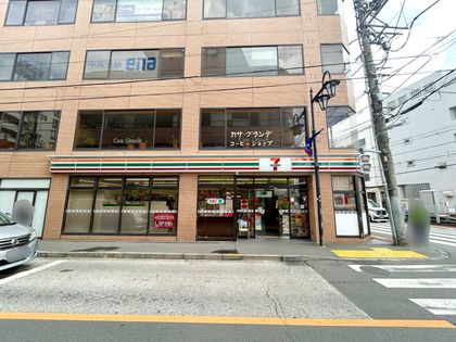 小平市学園西町2丁目 土地 セブンイレブン小平一橋学園駅前店(約680m) セブンイレブン小平一橋学園駅前店(約680m)