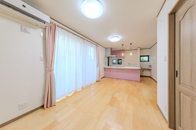 小平市仲町 戸建 リビング