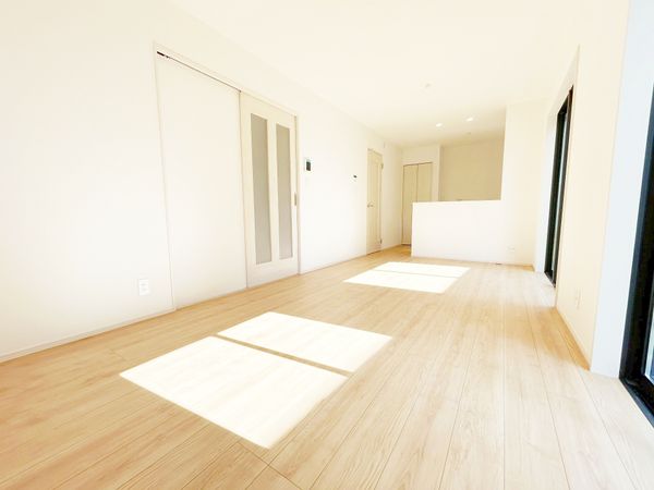 小平市小川町1丁目 新築戸建 リビング 小平市小川町1丁目 新築戸建 リビング